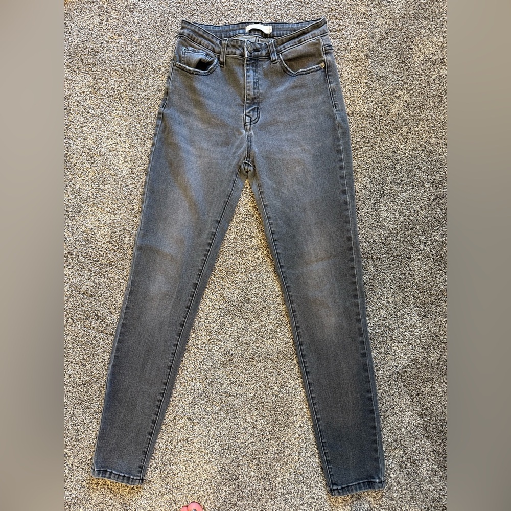 TMR Jeans in Classic Blackish Gray